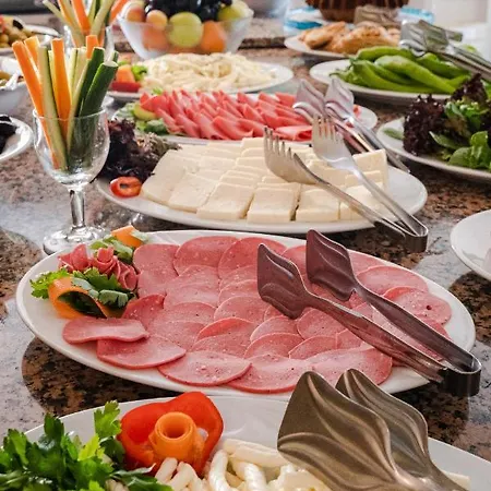Sebnem Hotel 3*
