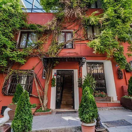 Sebnem Hotel 3*