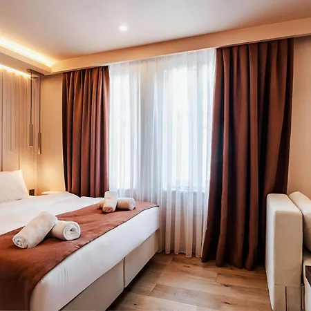 Sebnem Istanbul